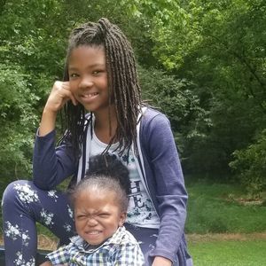 Meet your Posher, Lacey